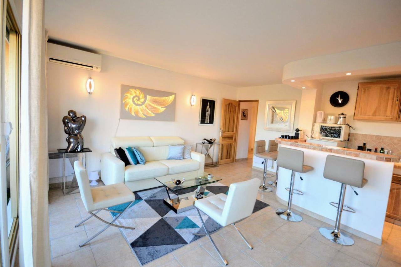 Saint Tropez Sea View Penthouse Apartment ภายนอก รูปภาพ