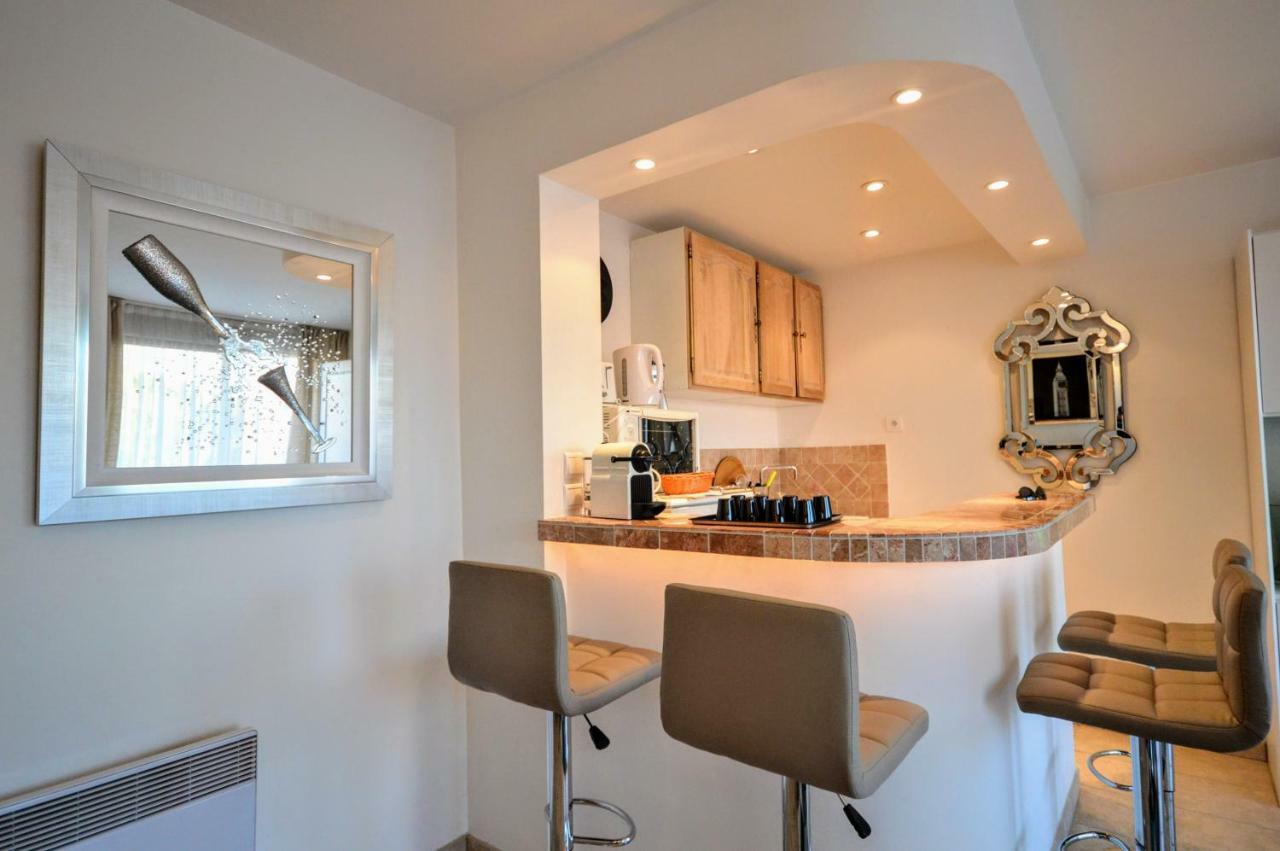 Saint Tropez Sea View Penthouse Apartment ภายนอก รูปภาพ
