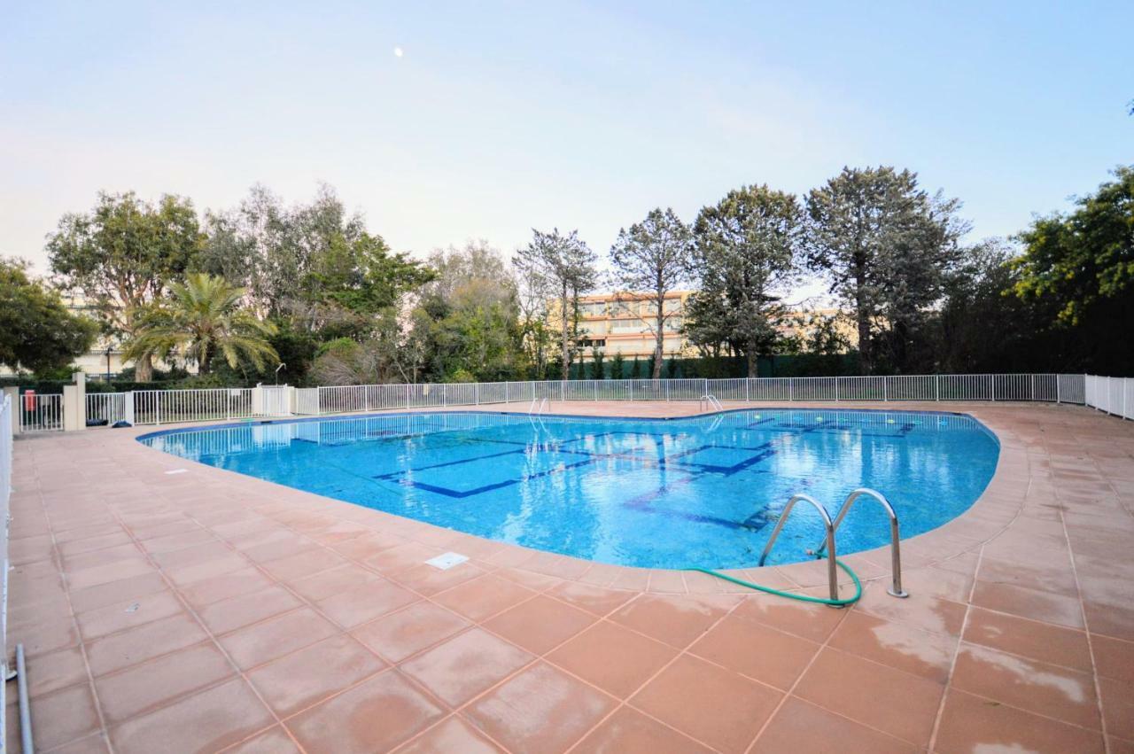 Saint Tropez Sea View Penthouse Apartment ภายนอก รูปภาพ