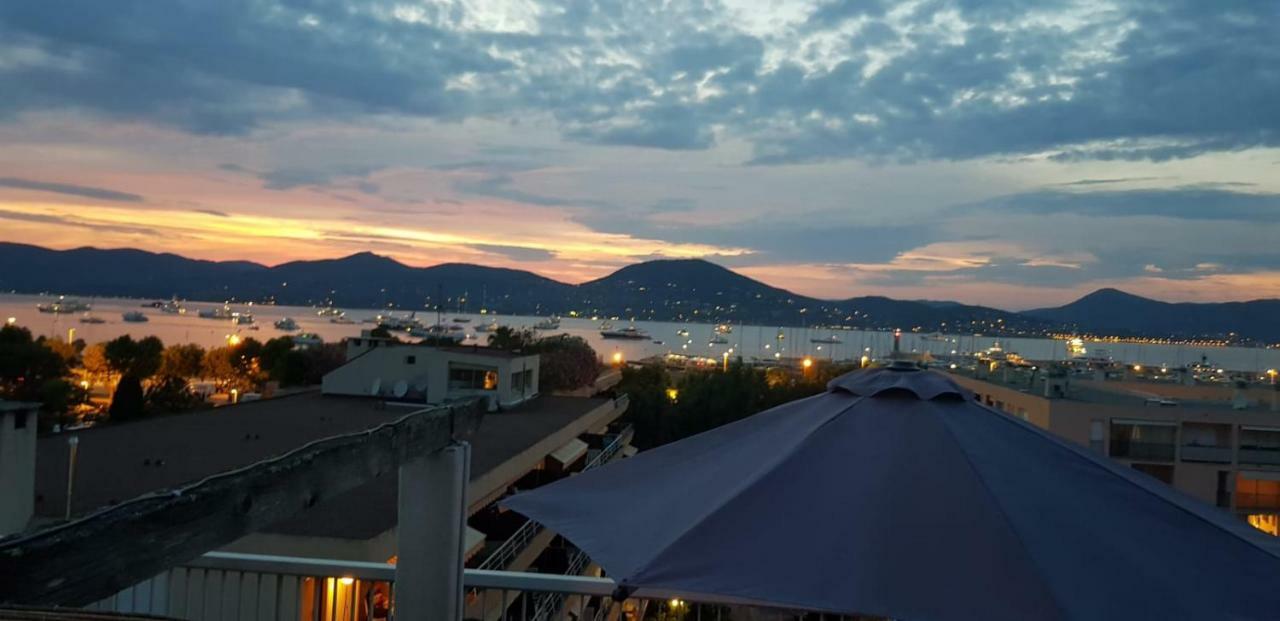 Saint Tropez Sea View Penthouse Apartment ภายนอก รูปภาพ